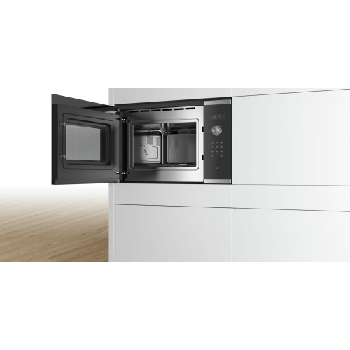 Встраиваемая микроволновая печь Bosch BFL554MS0
