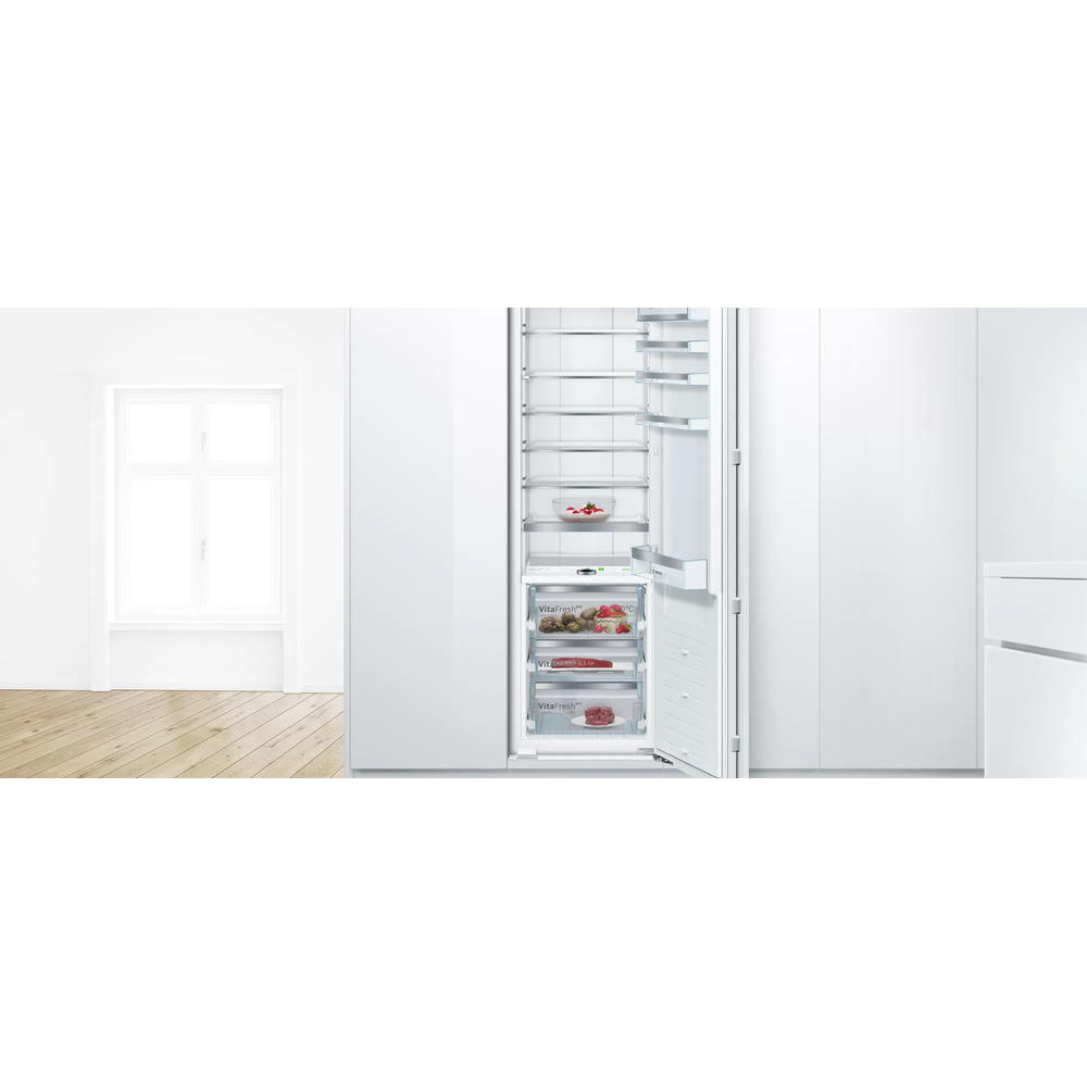 Встраиваемый однокамерный холодильник Bosch KIF81PFE0