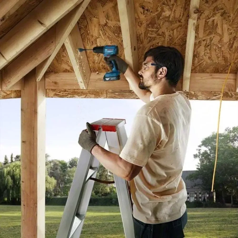 Bosch GSR 185-LI Professional аккумуляторный шуруповерт (2 x 2 Ач, ЗУ), 06019K3000